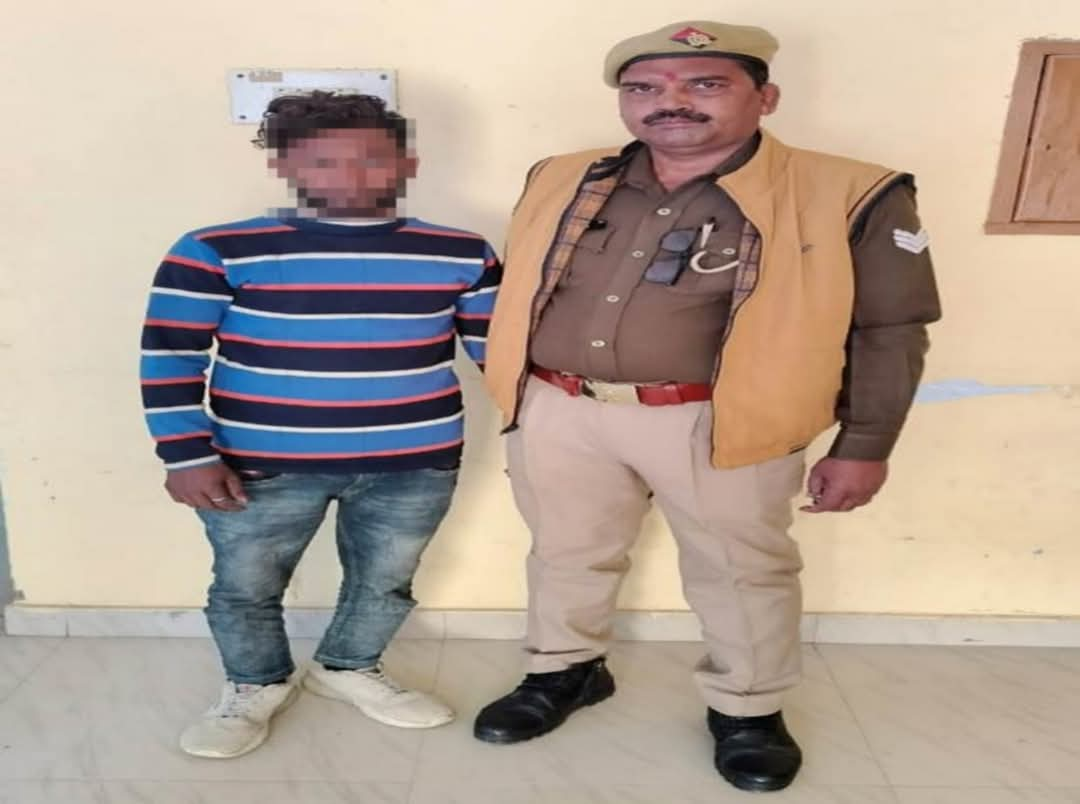 खुटहन पुलिस ने बलात्कार के आरोपी को धर दबोचा